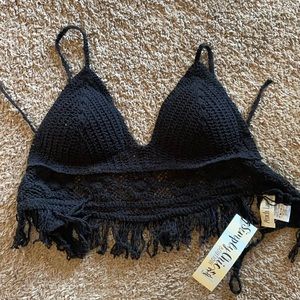 Tie back halter